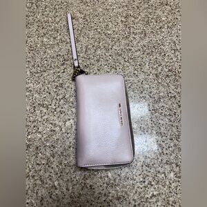 Michael Kors Light Pink Wristlet